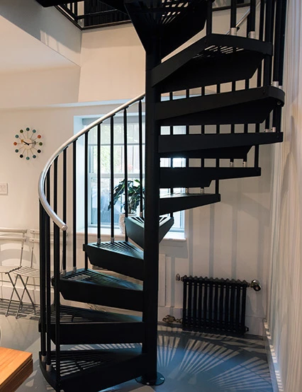 manhattan-condo-spiral-stair