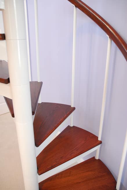matching loft railing with wood handrail