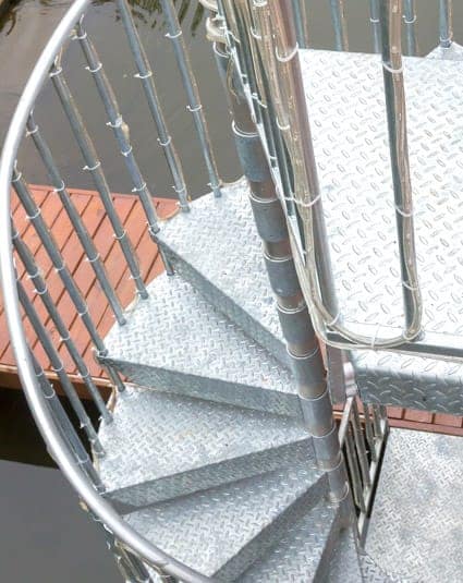 the-escape-spiral-stair-platform