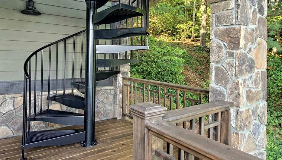 seamless-the-retreat-spiral-stair