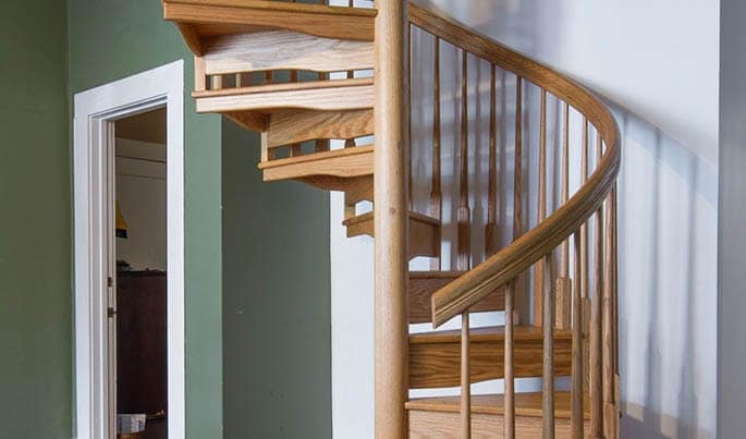 detail-the-craftsman-spiral-stair