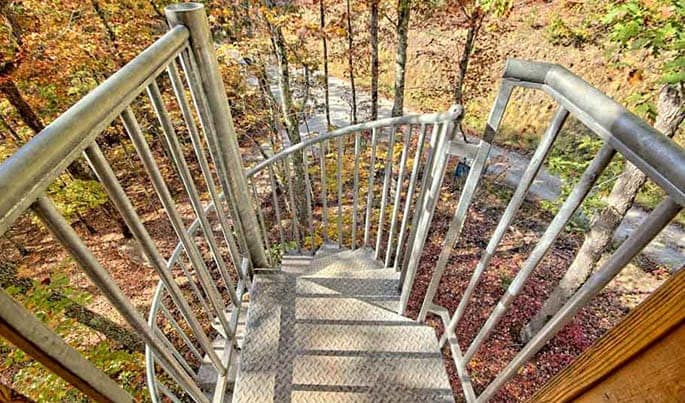nonslip-the-adventurer-spiral-stairs