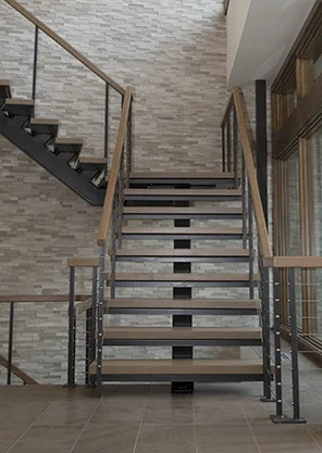 Prefabricated Metal Stairs, Customizable Steel Staircases